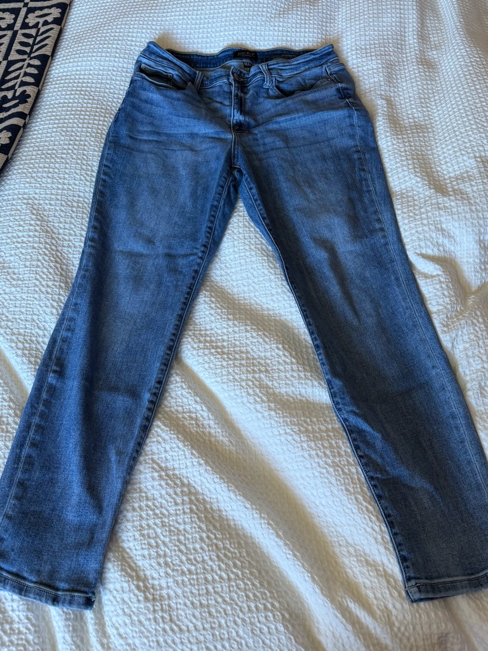 Judy Blue Medium Wash Boyfriend Jeans
